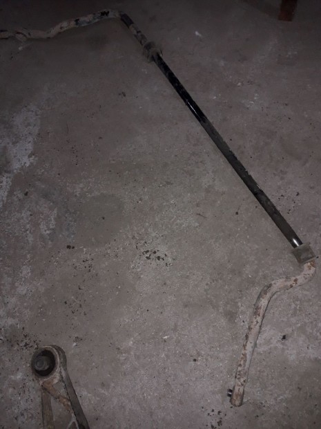 Toyota Hiace Els� Kanyarstabiliz�tor R�d