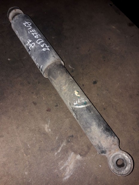 Toyota Hiace Els� Leng�scsillap�t�