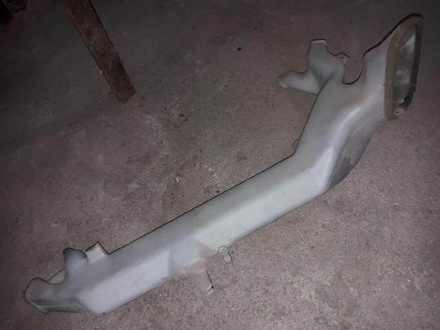 Toyota Hiace F�t�s Cs�