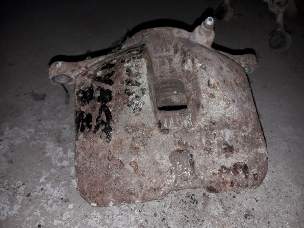 Toyota Hiace Jobb Els� F�knyereg