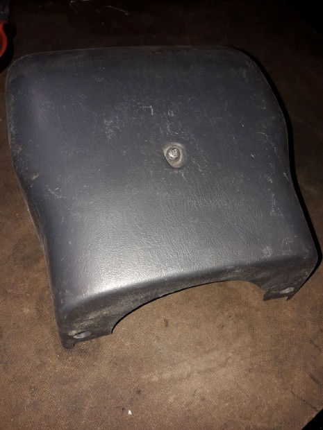 Toyota Hiace Korm�ny Alatti Burkolat