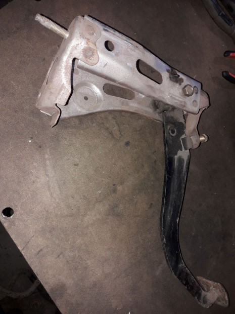 Toyota Hiace Kuplung Ped�l