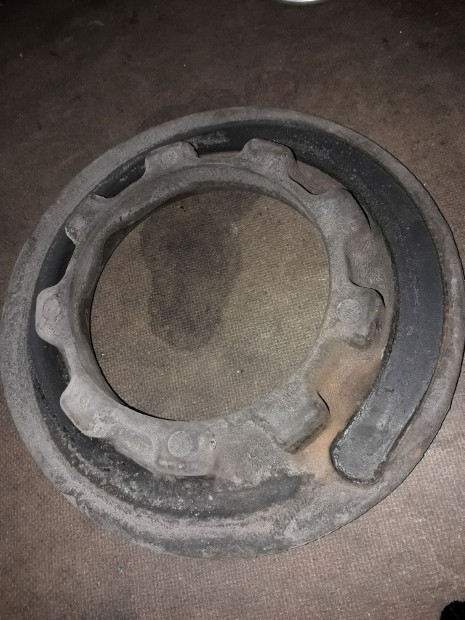 Toyota Hiace Rug� T�ny�r