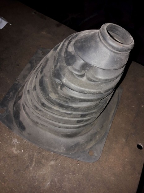 Toyota Hiace V�lt� Szoknya