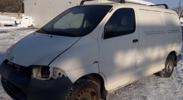 Toyota Hiace alkatr�szek