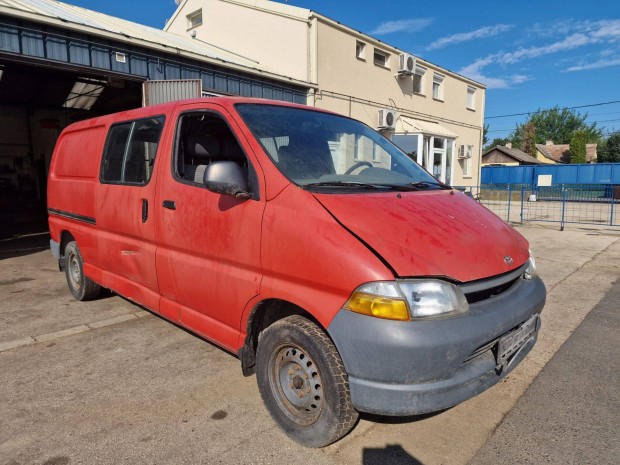 Toyota Hiace bontott alkatrszek