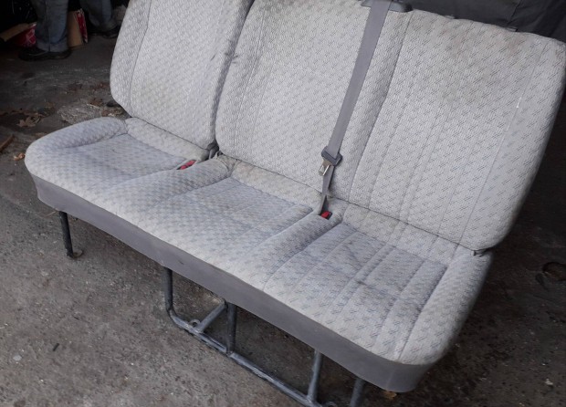 Toyota Hiace lsek, ls sorok, vezetls