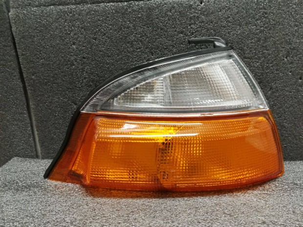 Toyota Hiace villogó-helyzetjelző jobb 1995 -> 2006 (s/f) üres