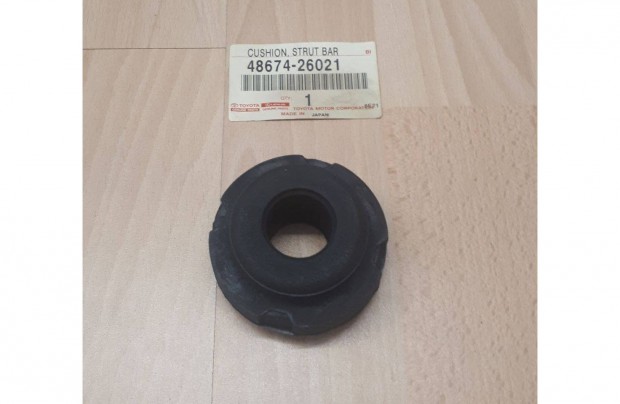 Toyota Hiece 1989-2011 Els futm stabiliztor szilent. (Gyri)