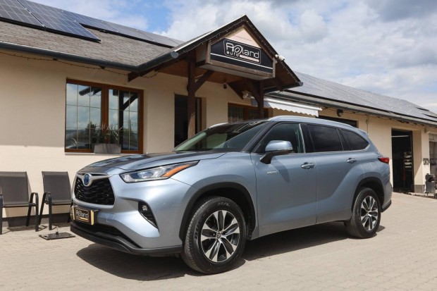 Toyota Highlander 2.5 Hybrid Comfort CVT Mo-i -...