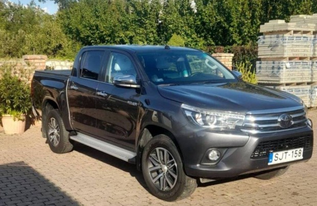 Toyota Hillux Executive 2.4 D 7500 km