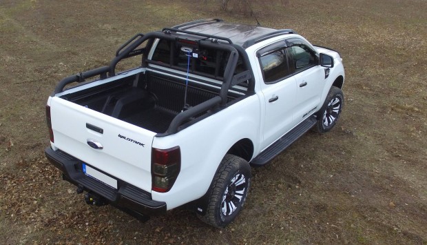 Toyota Hillux buk�keret