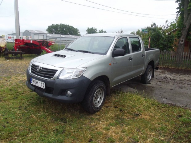 Toyota Hilux 2012-es évjáratú eladó