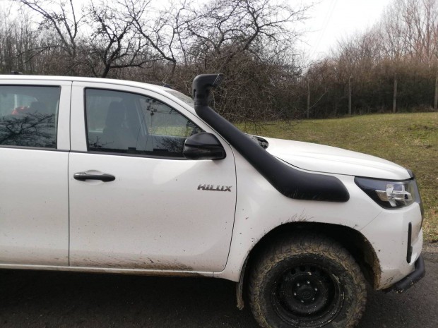 Toyota Hilux 2015+ snorkel