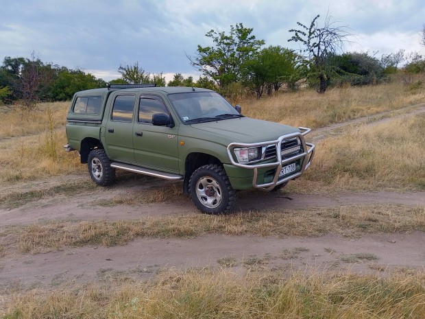 Toyota Hilux 2.4TD Raptor.