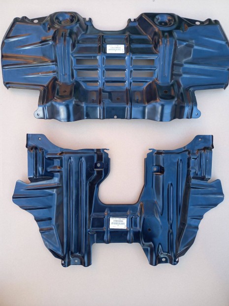 Toyota Hilux Gy�ri Als� Motorv�d� Lemezek - �j