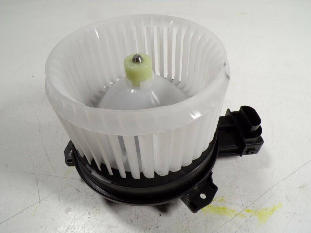 Toyota Hilux Gy�ri F�t�motor - �j