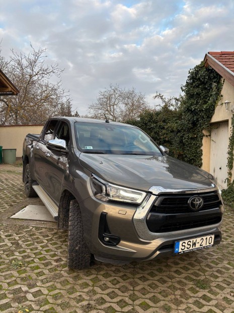 Toyota Hilux HI Lux 2.8 D-4D 4X4 Double Executive Leather