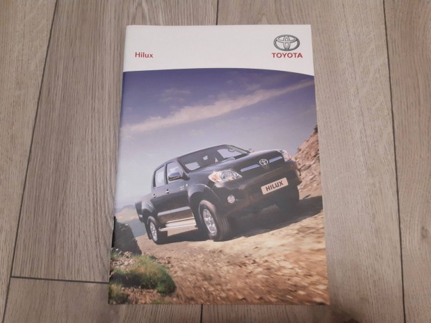 Toyota Hilux katalgus prospektus brosra