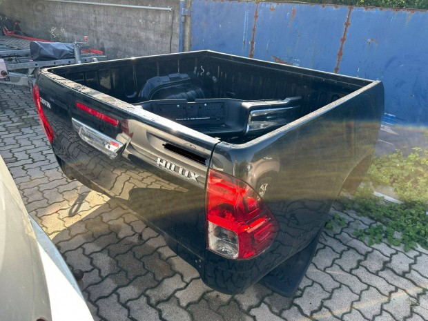 Toyota Hilux komplett fekete plató