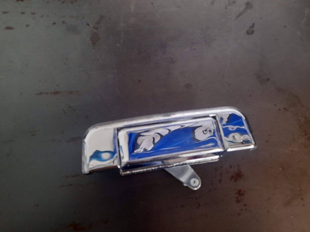 Toyota Hilux plat ajt nyit foganty chrome 05-15