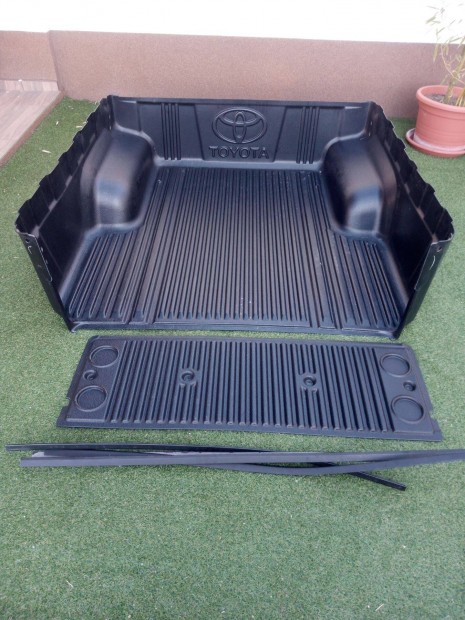 Toyota Hilux platbls