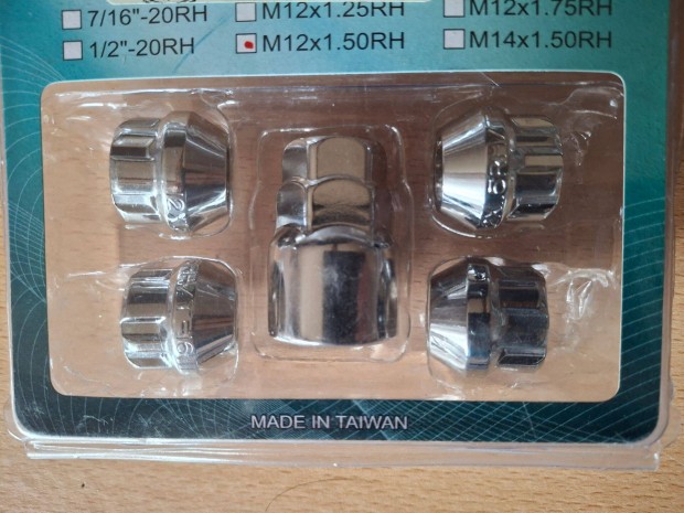 Toyota Ker�k�r szett M12x1.50RH