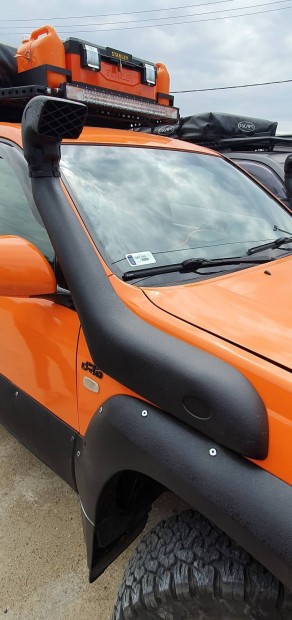 Toyota LC120 lgbeszv