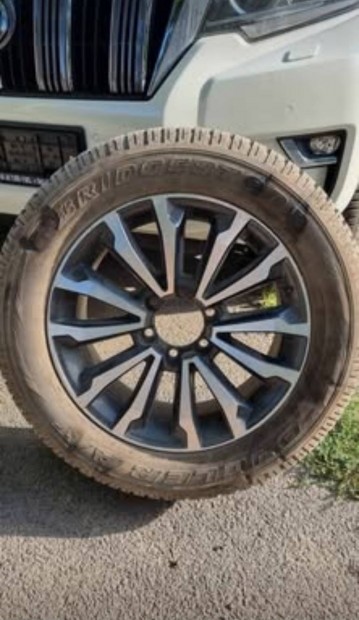 Toyota Land Cruiser 19" alufelni p�tker�k