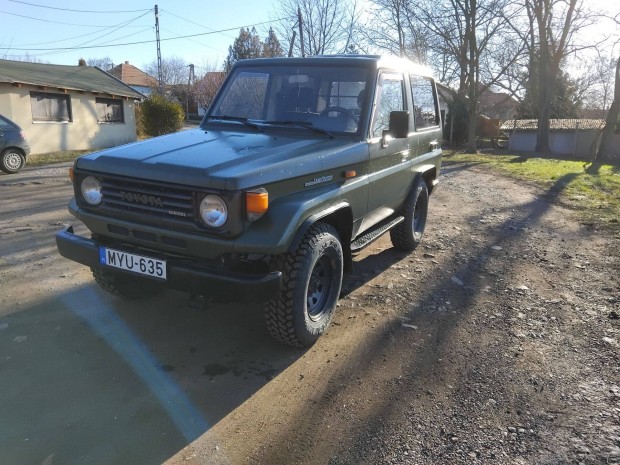 Toyota Land Cruiser 3,5t vontats