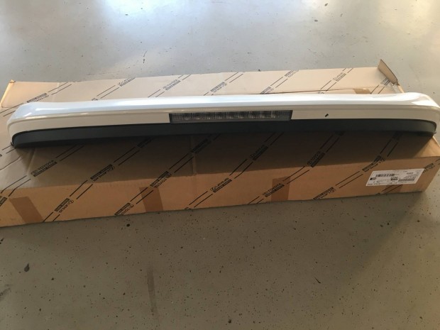 Toyota Land Cruiser spoiler