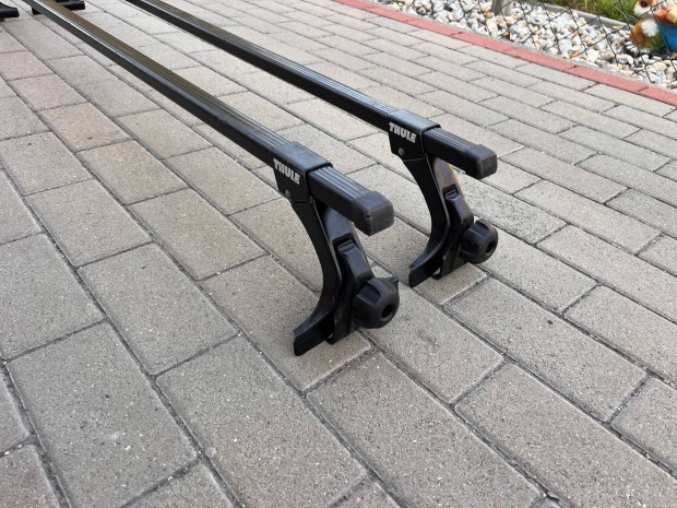 Toyota Land Cruiser thule tetcsomagtart escsatorns autkhoz