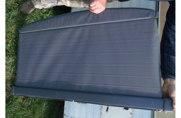 Toyota Picnic csomagt�r rol� kalaptart� csomagt�rrol�