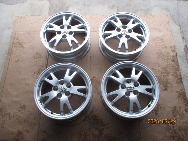 Toyota-Prius 15-colos gy�ri alufelni