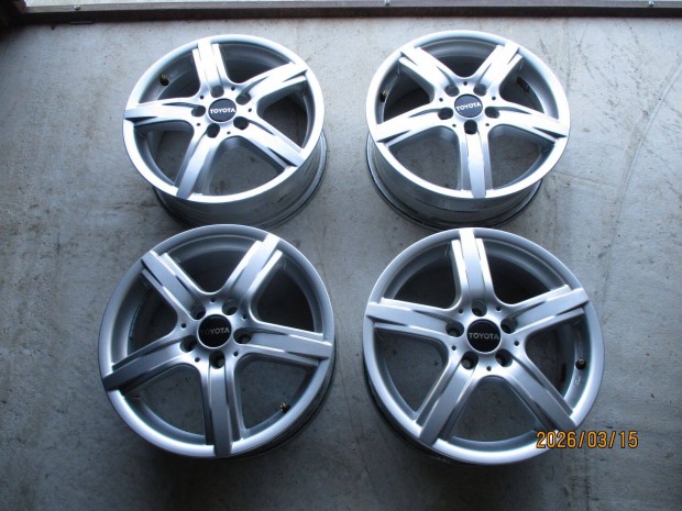 Toyota Prius 16-colos alufelni