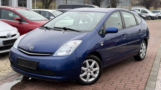 Toyota Prius 1.5 HSD 2006 (Automata) Feljtott...
