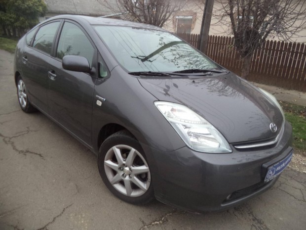 Toyota Prius 1.5 HSD IPA Navi 2006 (Automata)