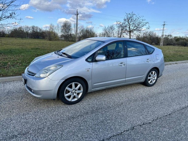 Toyota Prius 1.5 HSD JBL Navi 2006 (Automata)