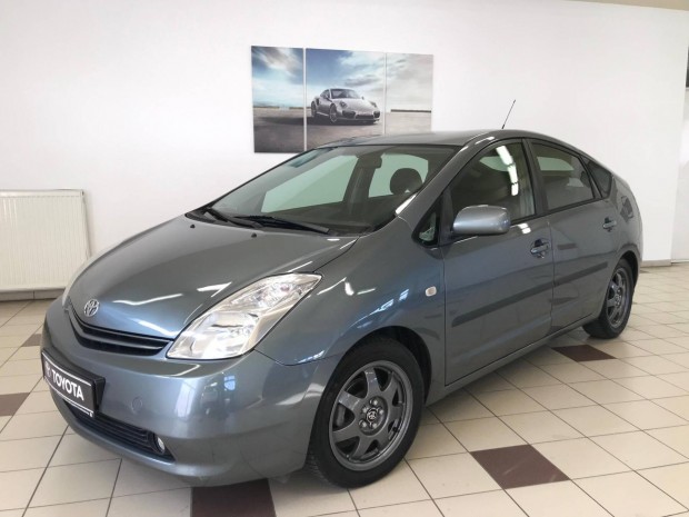 Toyota Prius 1.5 HSD (Automata) Tempomat!Tolat...