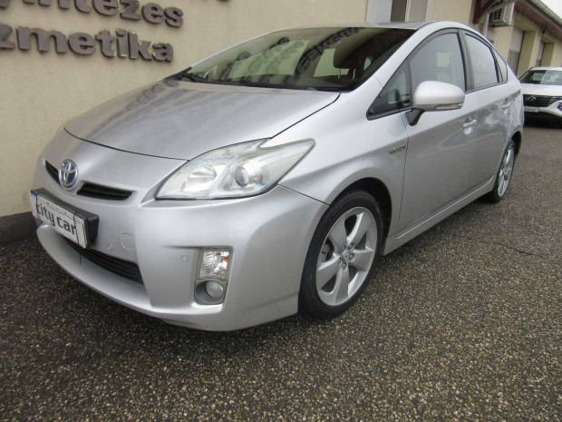 Toyota Prius 1.8 HSD(Automata) Navi. Digitklima...