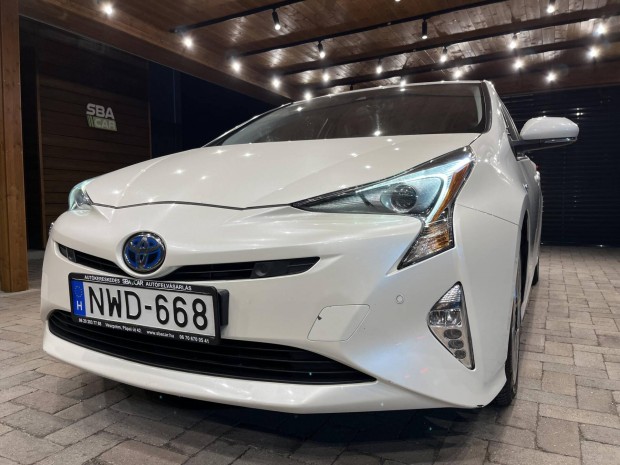 Toyota Prius 1.8 HSD Executive (Automata) NWD-668