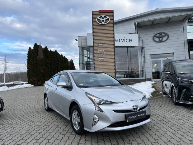 Toyota Prius 1.8 HSD Executive (Automata) + 2 �...