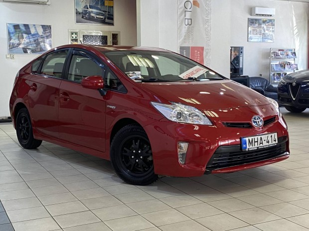 Toyota Prius 1.8 HSD Premium (Automata) 1v GAR...