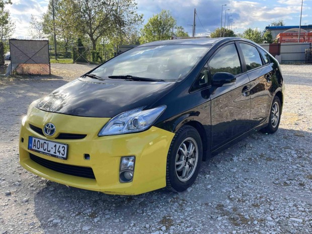 Toyota Prius 1.8 HSD Premium (Automata) Hibrid....