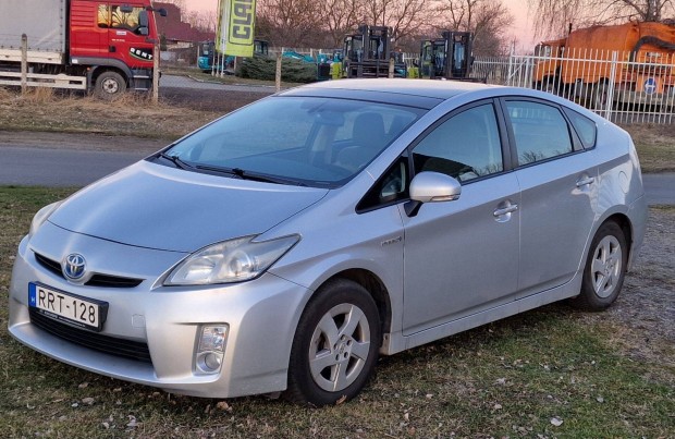Toyota Prius 1.8 HSD Sol Navi (Automata)