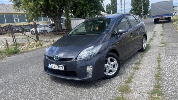Toyota Prius 1.8 HSD Sol Navi (Automata)