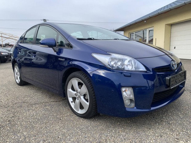 Toyota Prius 1.8 HSD Sol Navi (Automata)