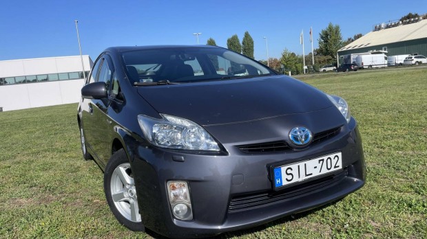 Toyota Prius 1.8 HSD Sol Navi (Automata) Friss...