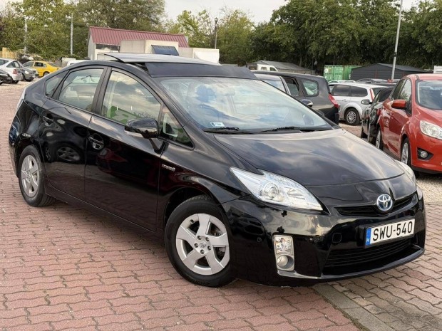 Toyota Prius 1.8 HSD Sol Navi (Automata) Solar...