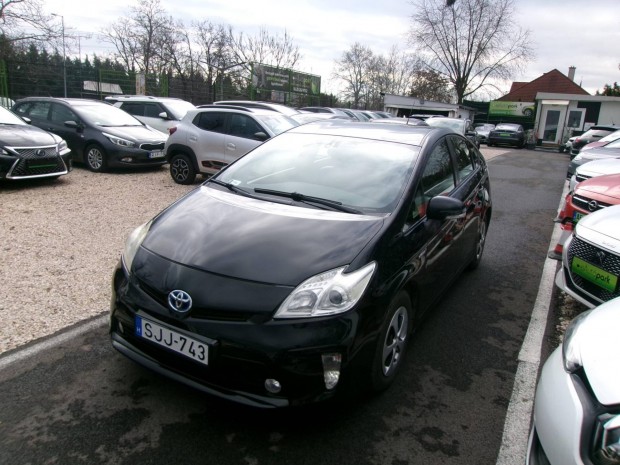 Toyota Prius 1.8 HSD Sol (Automata) Gondosan SZ...